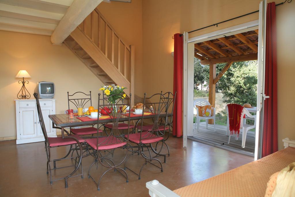 Residence Nemea Les Portes Des Cevennes Sauve ภายนอก รูปภาพ