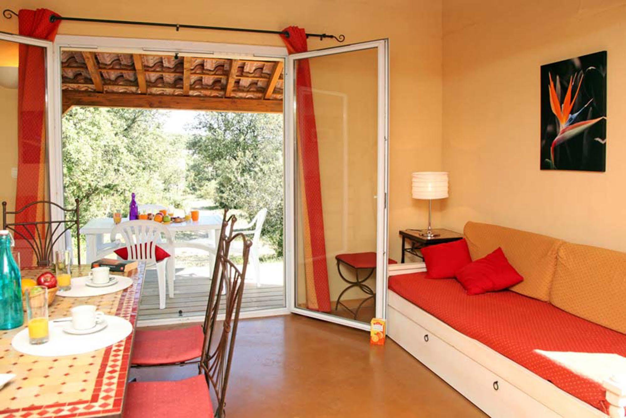 Residence Nemea Les Portes Des Cevennes Sauve ภายนอก รูปภาพ