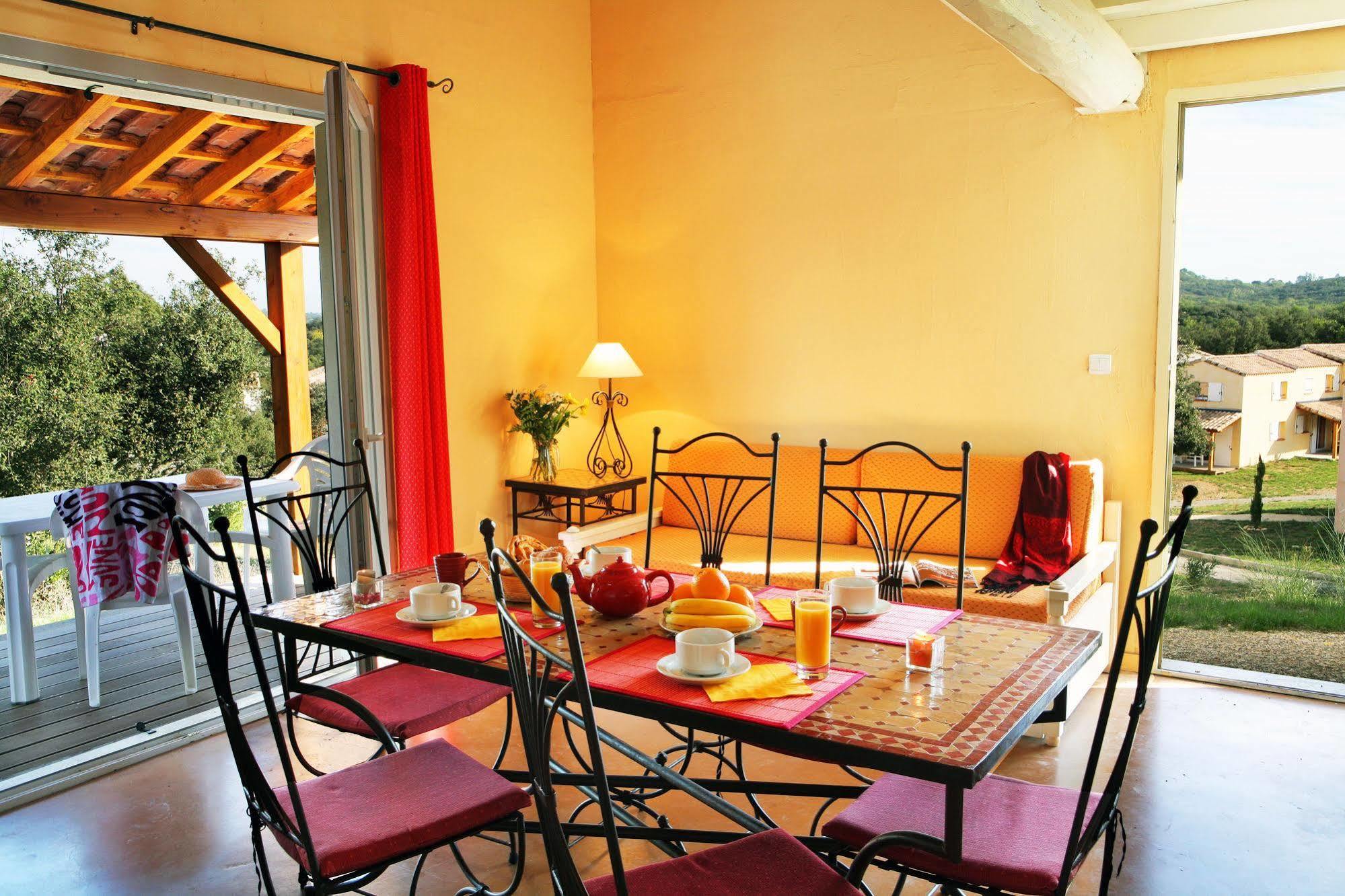 Residence Nemea Les Portes Des Cevennes Sauve ภายนอก รูปภาพ