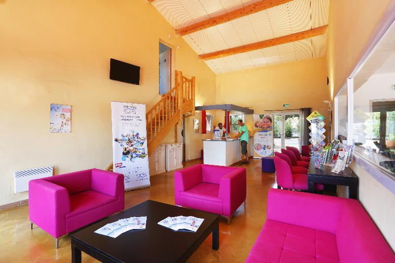 Residence Nemea Les Portes Des Cevennes Sauve ภายนอก รูปภาพ
