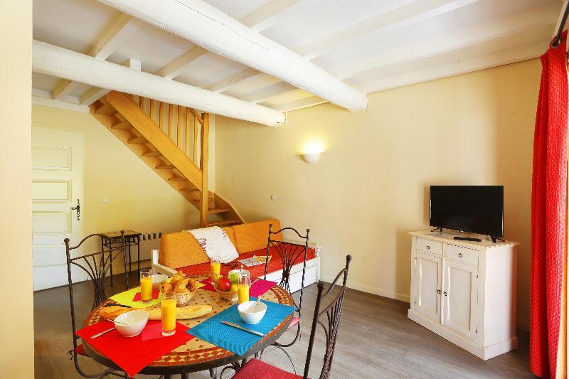 Residence Nemea Les Portes Des Cevennes Sauve ภายนอก รูปภาพ