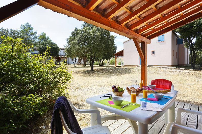 Residence Nemea Les Portes Des Cevennes Sauve ภายนอก รูปภาพ